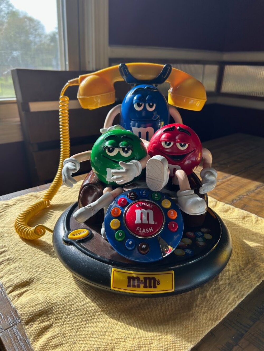 Vintage M&M's Animated Telephone  from  the 80's or 90's  showcasing the iconic